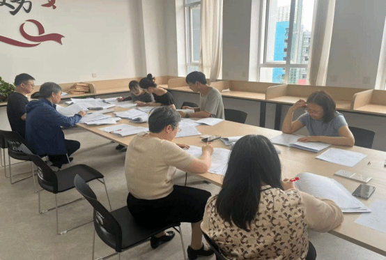 赓续严谨作风 抓实阅卷质控——通识与素质教育学院完成高等数学2026春季学期期末集体阅卷工作